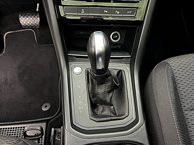 Volkswagen Touran BMT Comfortline DSG