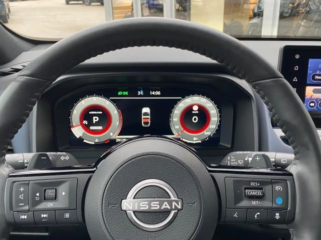 Nissan Qashqai AWD DIG-T Tekna