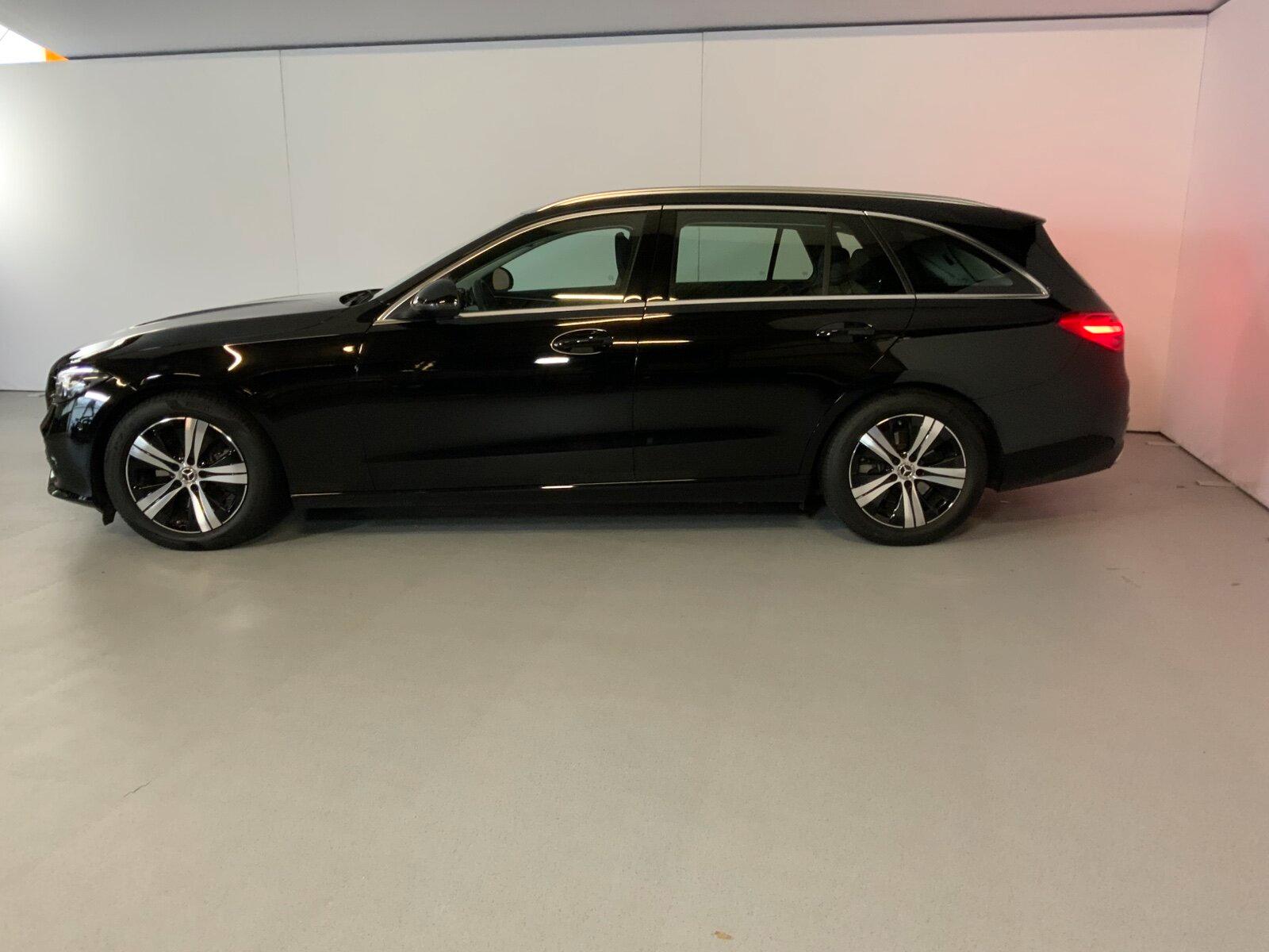 Mercedes-Benz C 200 AVANTGARDE C 200 d Estate