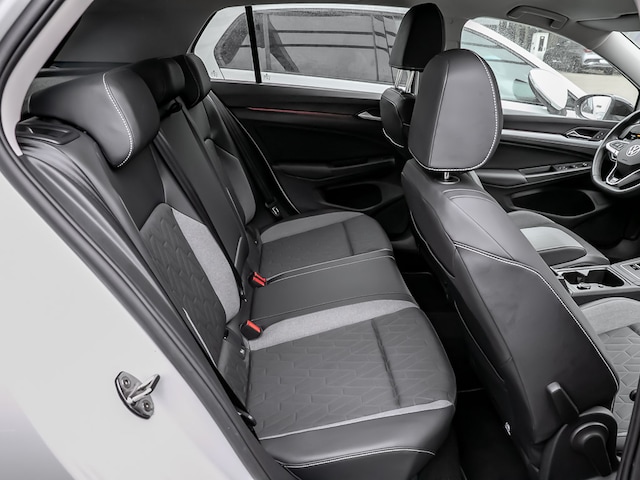 Volkswagen Golf 2.0 TDI DSG Golf VIII