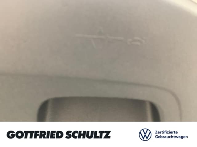 Volkswagen up! Active