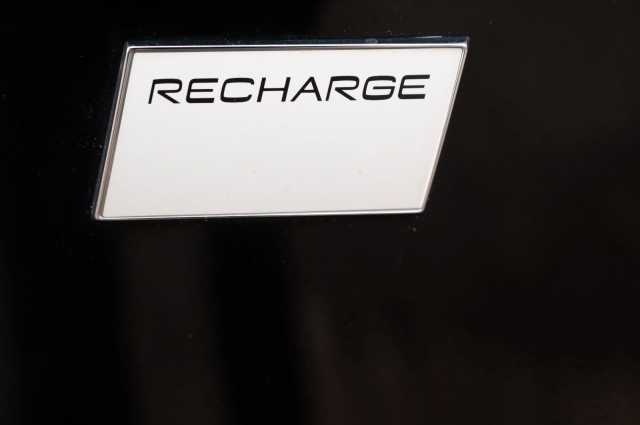 Volvo XC40 Core Recharge