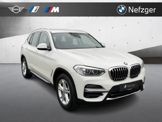 BMW X3 Luxury Line xDrive30i