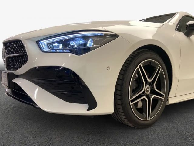 Mercedes-Benz CLA 200 CLA