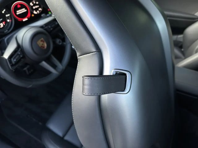 Porsche 992 4S Cabrio Carrera