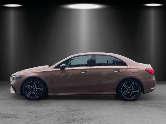 Mercedes-Benz A 250 4MATIC AMG Line