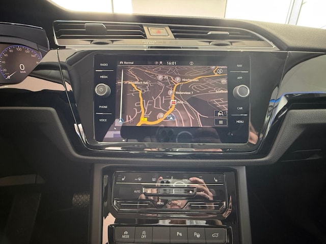 Volkswagen Touran DSG Highline