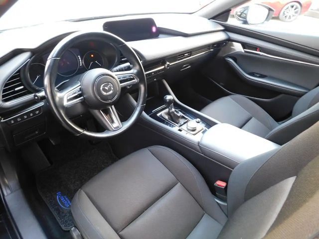 Mazda 3 Premium Selection SkyActiv