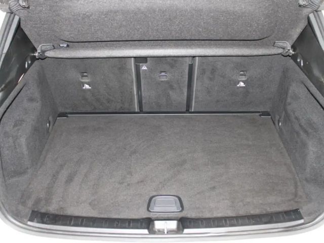 Mercedes-Benz GLA 200 Style