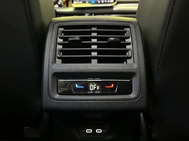 Volkswagen Golf 1.5 eTSI DSG Life