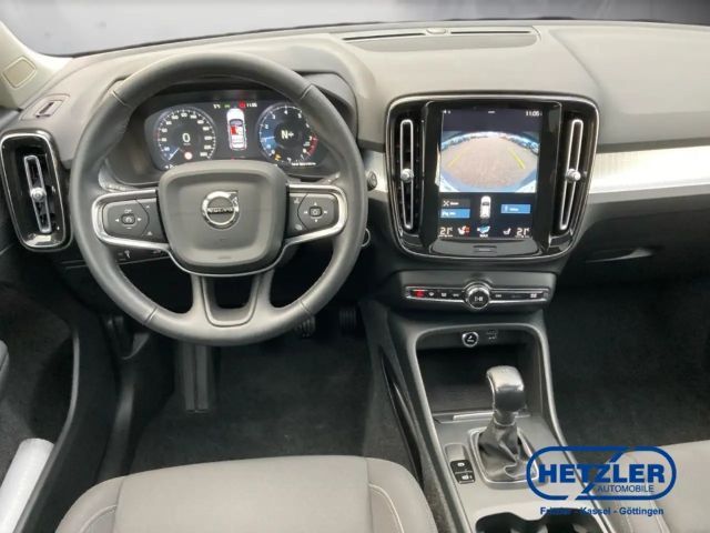 Volvo XC40 Momentum T4