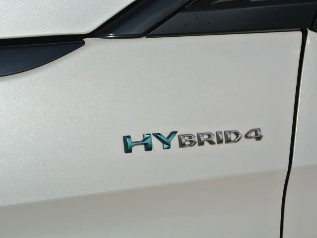 Peugeot 3008 EAT8 GT-Line Hybrid4