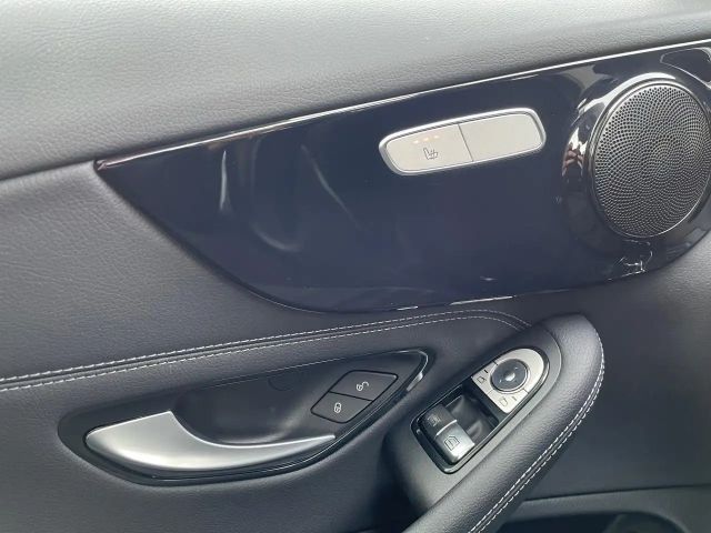 Mercedes-Benz C 200 AMG Line Coupé