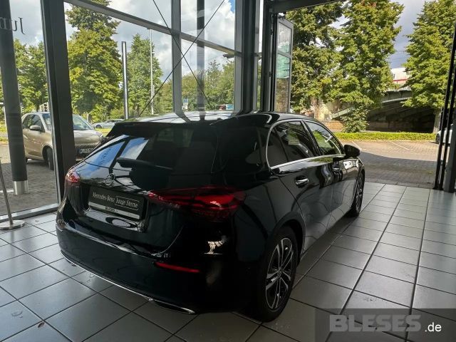 Mercedes-Benz A 180 Progressive