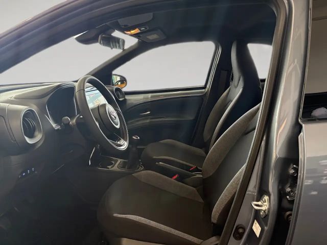 Toyota Aygo X 5-deurs Hatchback Play