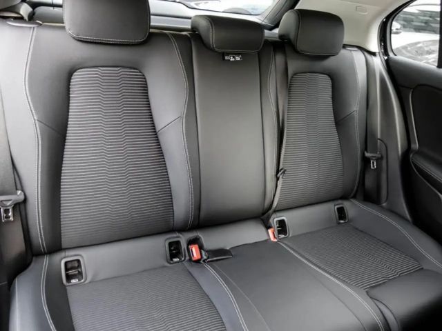 Mercedes-Benz A 180 Progressive