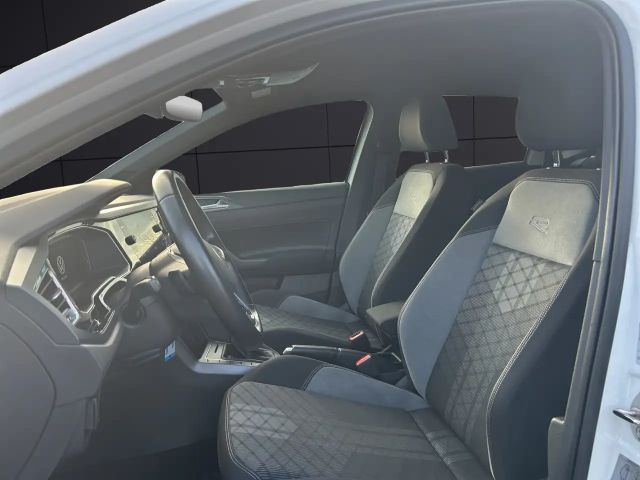 Volkswagen Polo DSG IQ.Drive R-Line