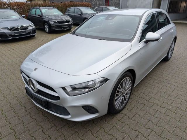 Mercedes-Benz A 180 Progressive