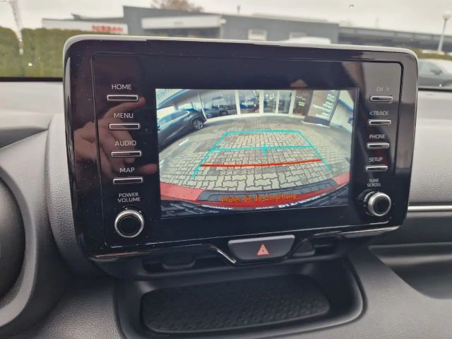 Toyota Yaris Hatchback Team D