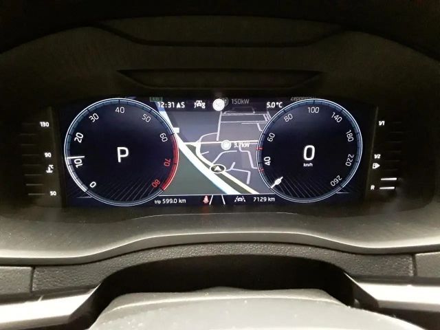 Skoda Karoq 1.5 TSI Selection Tour