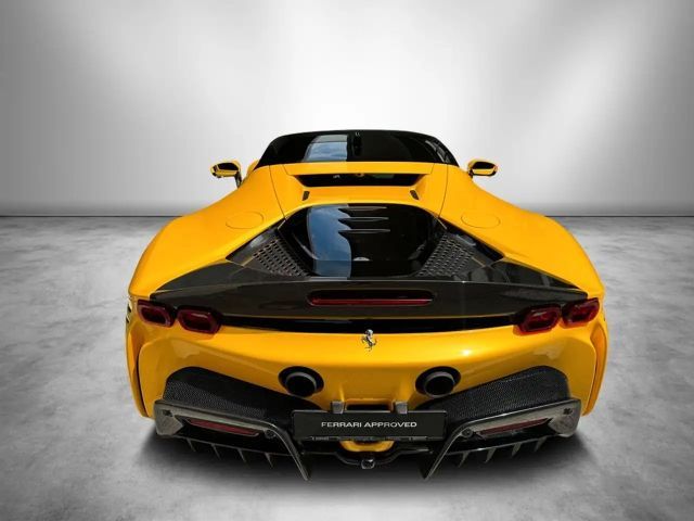 Ferrari SF90 Assetto Fiorano Stradale