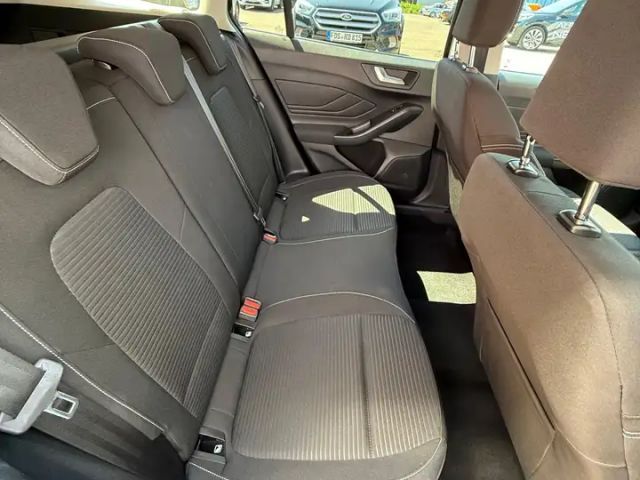 Ford Focus Titanium Wagon