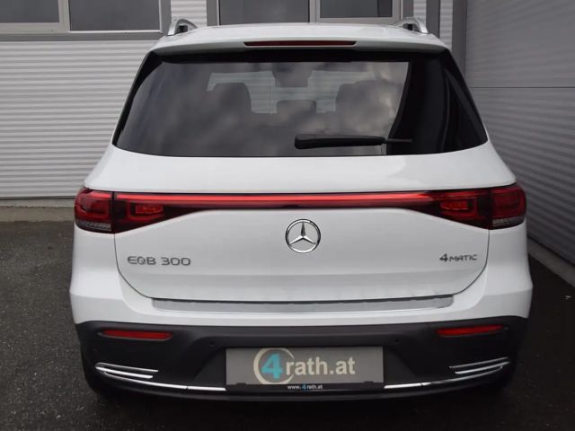 Mercedes-Benz EQB 300 4MATIC