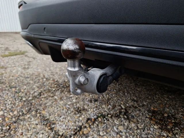 Mercedes-Benz GLC 300 4MATIC AMG Line