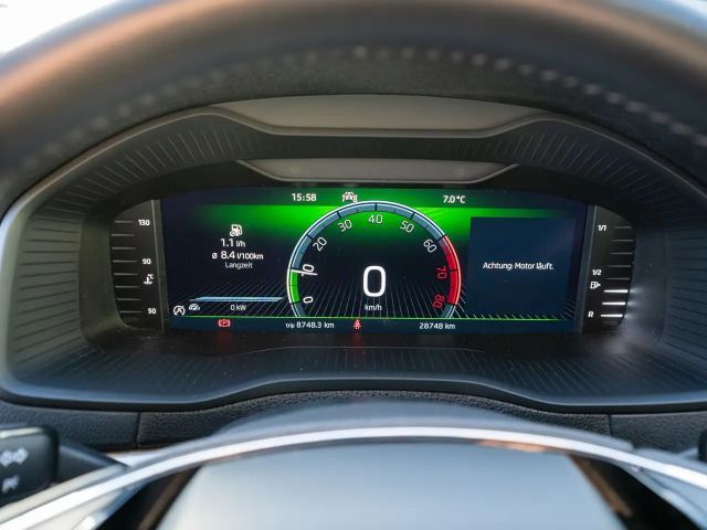 Skoda Karoq 1.5 TSI Tour