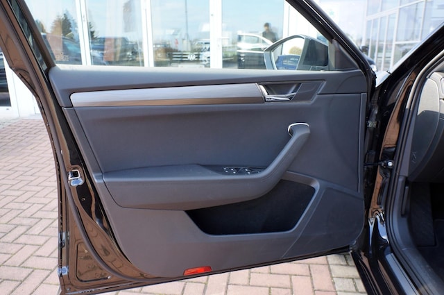 Skoda Superb 1.5 TSI Combi