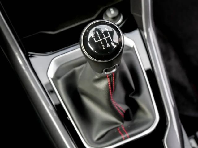 Volkswagen T-Roc 1.5 TSI Sport