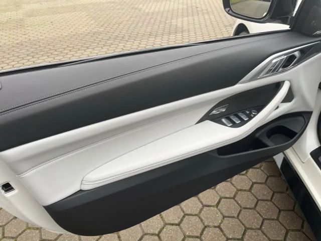 BMW M4 Cabrio Competition xDrive