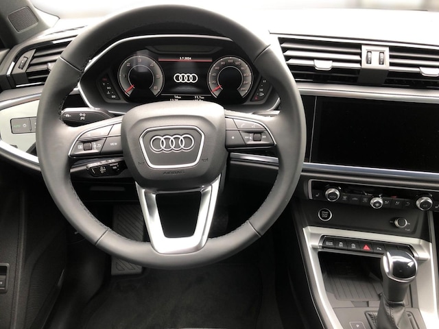 Audi Q3 35 TDI S-Tronic