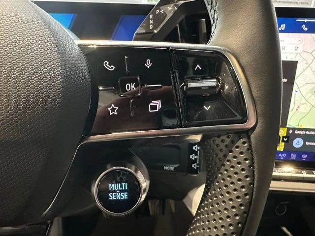 Renault Espace E-Tech Hybrid Iconic