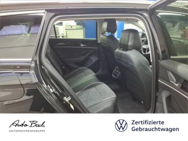 Volkswagen Passat 1.5 eTSI Business DSG