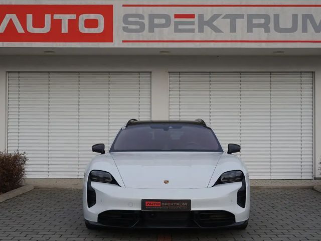 Porsche Taycan Sport Turismo Turbo