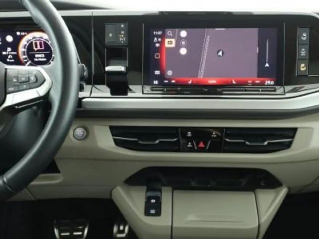 Volkswagen Multivan 2.0 TSI Style T7