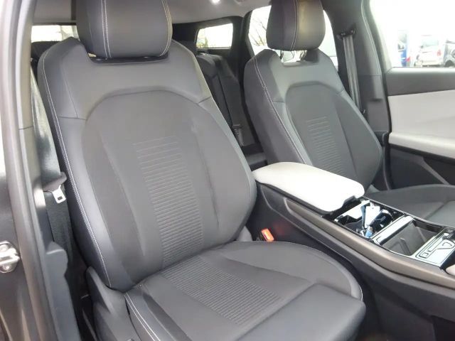 Ford Explorer Extended range RWD