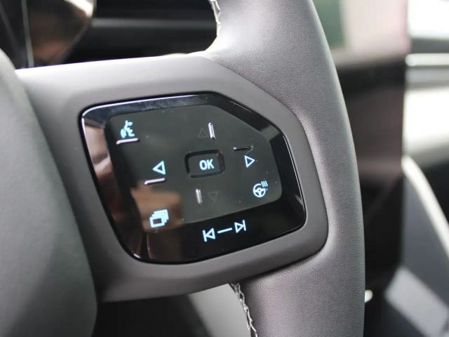 Ford Explorer Premium RWD