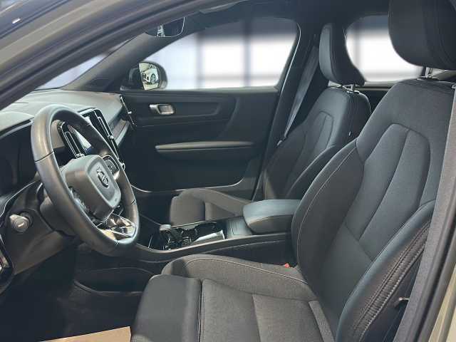 Volvo XC40 XC40 Navi LED Klima Standhzg Einparkhilfe el. Fenster