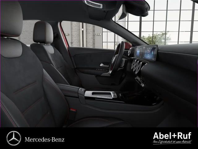 Mercedes-Benz A 200 AMG Line