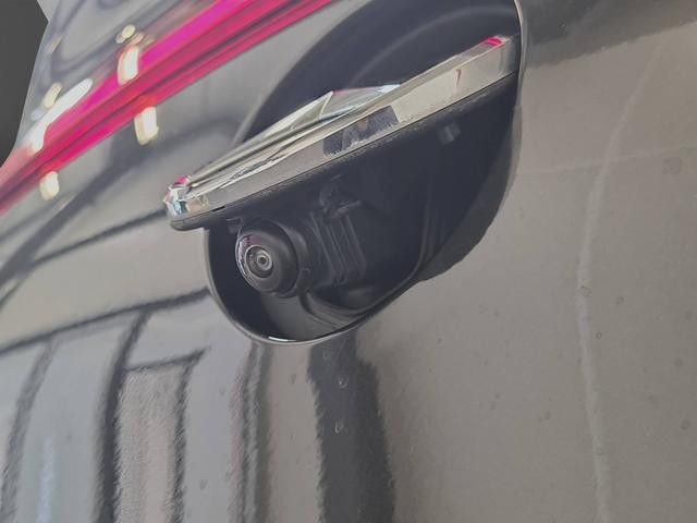 Mercedes-Benz EQE 350 Sedan