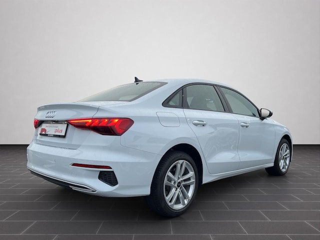 Audi A3 30 TFSI S-Tronic Sedan