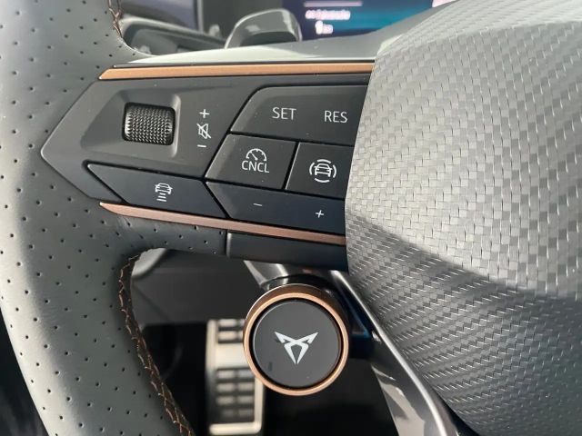 Cupra Terramar 1.5 e-Hybrid