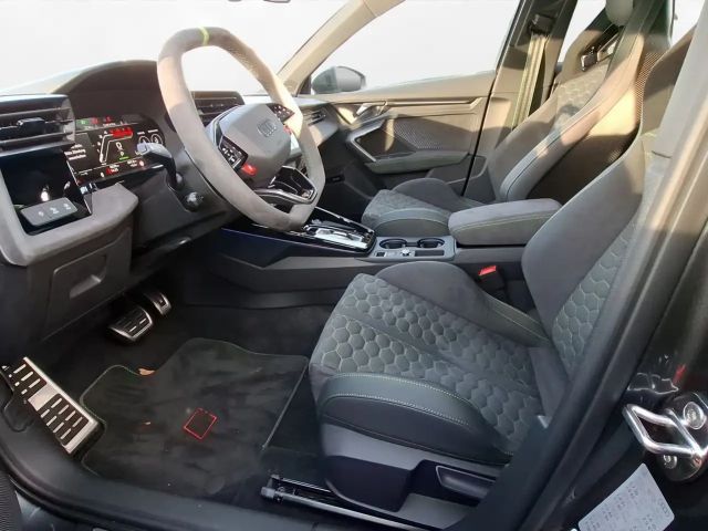 Audi RS3 S-Tronic Sedan Sportback