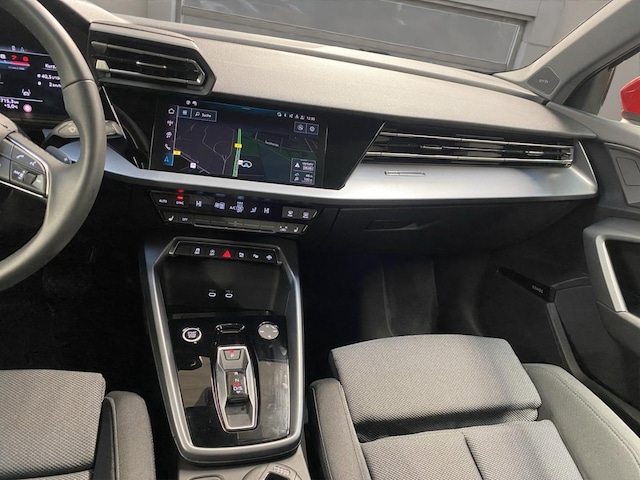 Audi A3 30 TFSI S-Line S-Tronic Sportback