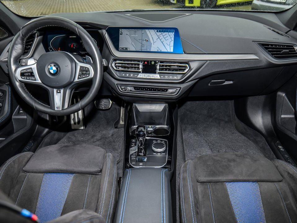 BMW M135i xDrive