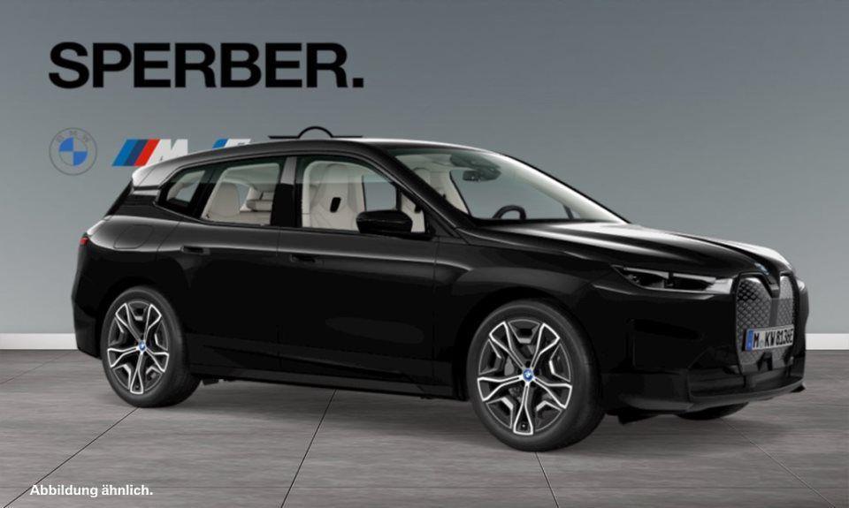 BMW iX xDrive50