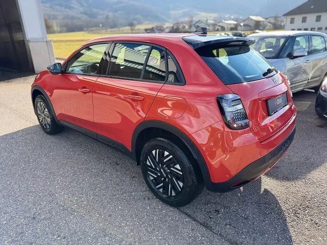 Fiat 600e Hybrid 100 6-Gang eDCT