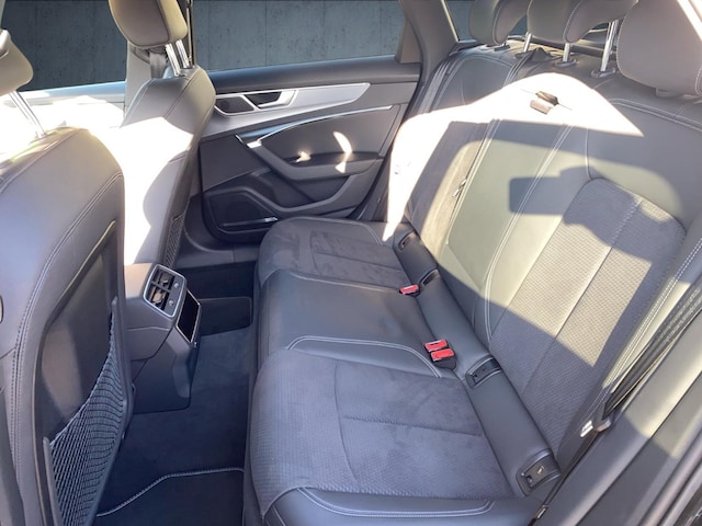 Audi A6 40 TDI Avant Quattro S-Line S-Tronic